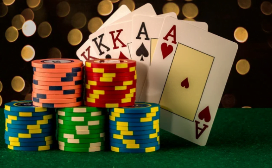 Contoh Poker Universal yang Dikisahkan di Meja Langsung
